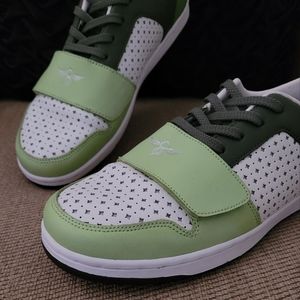 CREATIVE RECREATION WOMENS CESARIO LO TOP SNEAKERS